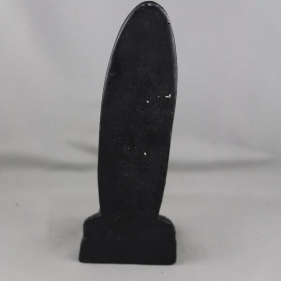 Coco Joes Tiki Statue - Menehume Totem Pole with Surfboard - Made with Lave - Picture 7 of 9